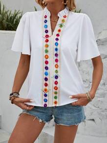 Breezaya 蕾絲邊v領女短袖襯衫 - 白色 - 查看 4