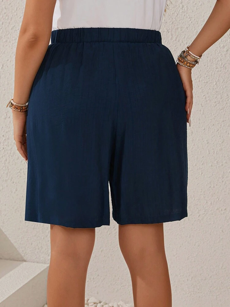 Pantalones Cortos Azul Oscuro Rectos Con Rayas De Textura Y Tamaño Grande Para Mujer Con Cintura Elástica, Cordón Y Bolsillos Para El Verano