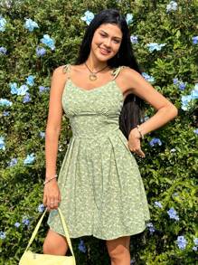 Soleia Floral Print Spaghetti Strap Romper