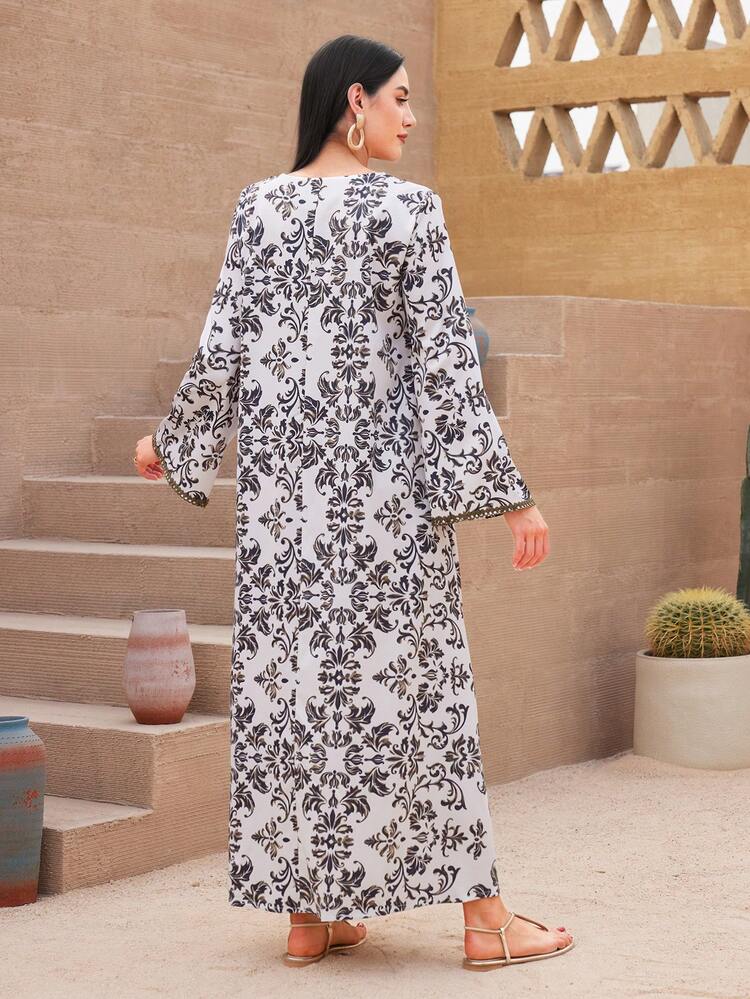 Printed Patchwork Water Soluble Lace Notch Neck Jalabiya