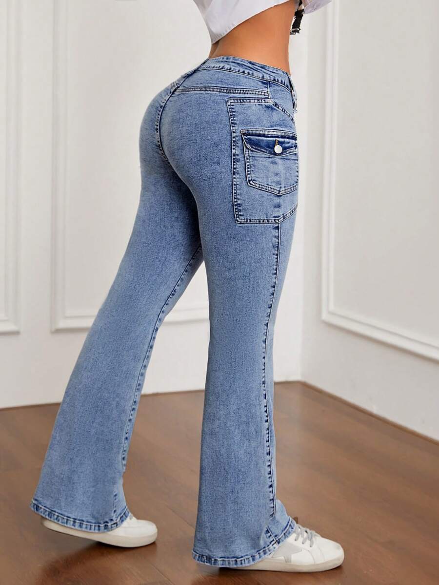 SHEIN ICON 休闲侧条纹工装口袋牛仔喇叭裤 - 淺色水洗藍 - 查看 1