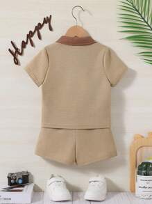SHEIN Baby Boy Contrast Collar Letter Embroidery Waffle Knit Top & Shorts
