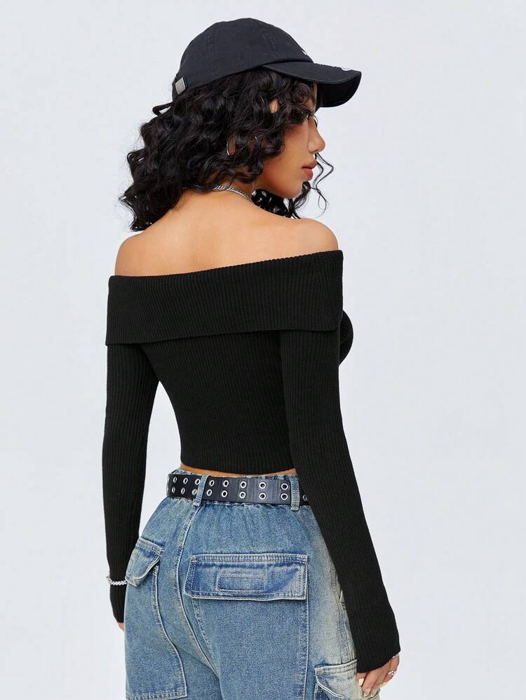 Off-Shoulder Knitted Sweater With Front Middle Buttons