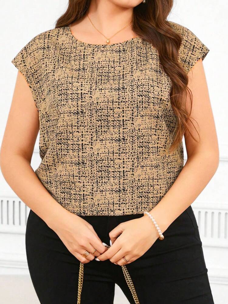 Plus Size Women's Batwing Sleeve Shirt With All-Over Print
