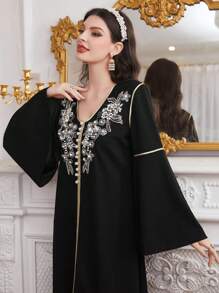Al Najma Hạt Nghệ Embellished Tay áo loe Đầm - màu đen - Xem 4