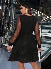 Plus Keyhole Neckline Contrast Mesh Lantern Sleeve Dress - Black - View 2