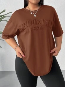 SHEIN EZwear 大尺碼女款圓領t恤,文字印花和浮雕效果 - 咖啡棕 - 查看 3