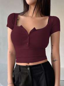 DAZY 女式纽扣半开襟短款T恤学院风上衣 - 酒紅色 - 查看 3