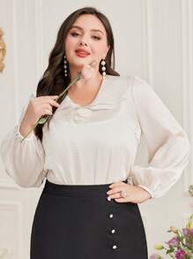 Modelyn Plus Size Solid Color Peter Pan Collar Shirt