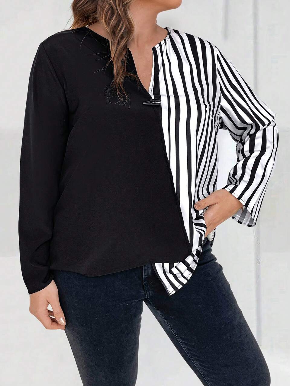 Plus Striped Print Asymmetrical Hem Blouse