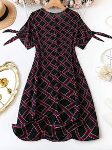 SHEIN Clasi 大尺碼女士幾何圖案結袖連身裙 - 黑色 - 查看 2