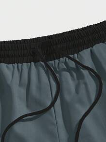 ROMWE MEN Street Life Men's Letter Patched Weaving Basketball Shorts, School - Grey - View 4