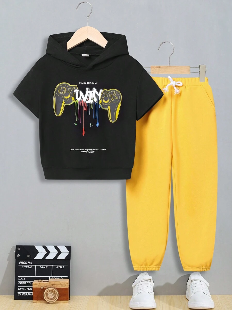 SHEIN 男孩休閒寬鬆遊戲控制器印花帽t短袖套裝,搭配jogger褲 - 彩色 - 查看 1