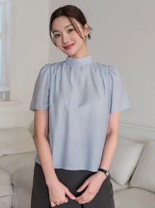 DAZY 純色短袖立領蝴蝶結泡泡袖女裝上衣 - 藍色 - 查看 4