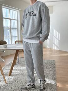 DAZY Men Letter Graphic Drop Shoulder Sweatshirt & Joggers - Grey - View 8
