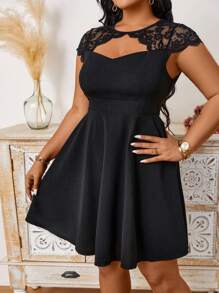 Celure Plus Size Hollow Out Lace Bodice Dress