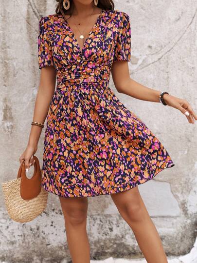 SHEIN Frenchy Women's Leopard Print V-Neck Short Sleeve Dress Elegant Dress Date Night Dress,Summer Dresses For Women Black Vacation Casual Holiday Resort