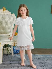 Little Girl's Solid Color Lace Splicing Short-Sleeved Dress Home Wear - White - View 4