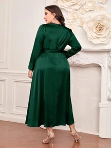 Modelyn Vestido De Mangas Compridas E Franjas Com Lantejoulas Em Tamanho Grande - Verde escuro - Ver 2