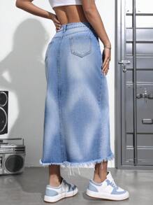 SHEIN EZwear Falda Vaquera Para Mujer Con Cortes Deshilachados - Lavado ligero - Ver 2