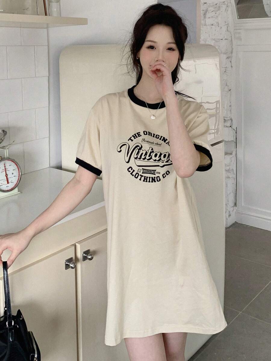 DAZY Vestido De Manga Corta Para Mujer Con Estampado De Letras - Blanco - Ver 1