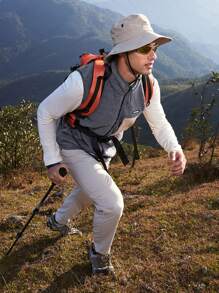 SHEIN In My Nature 男士字母印花下垂短袖戶外T卹，適用於徒步旅行服裝