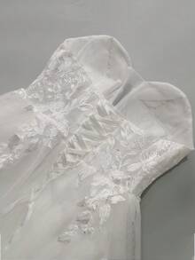 无肩带贴花性感婚纱