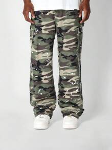 SUMWON Quần Jeans In Camo Flare Fit Có In Sơn - Màu xanh lá cây đậm - Xem 2