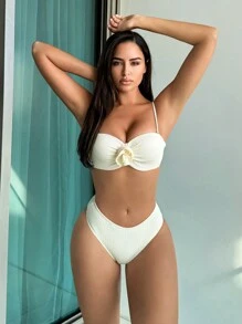SHEIN Swim Conjunto de bikini de tirantes con ribete de volantes para mujer, ideal para bodas - Beis - Ver 1