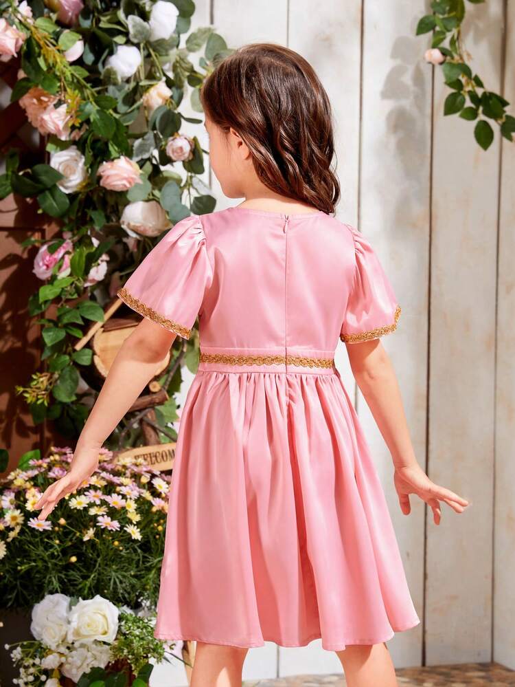 Young Girl Woven Solid Color Square Neck Casual Dress