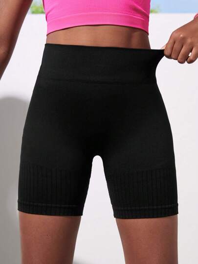 SHEIN Tween Girl Seamless Black Sports Shorts , Suitable For Running, Yoga And Home Exercise, Skin-Friendly, Comfortable And Stretchy