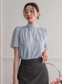 DAZY 純色短袖立領蝴蝶結泡泡袖女裝上衣 - 藍色 - 查看 6