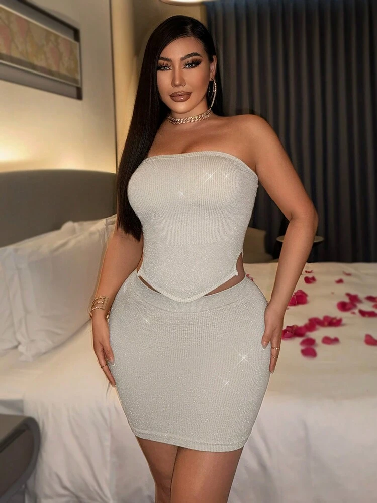 Valentine's Day Ladies Sexy White And Silver Textured Gold And Silver Shiny Party Nightclub Hottie Sleeveless Tube Top With Waist Details Slit High Elastic Short High Waist Short Tight Two Pieces Set