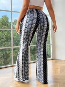 SHEIN EZwear Plus Size Retro Print Flared Pants - Multicolor - View 2