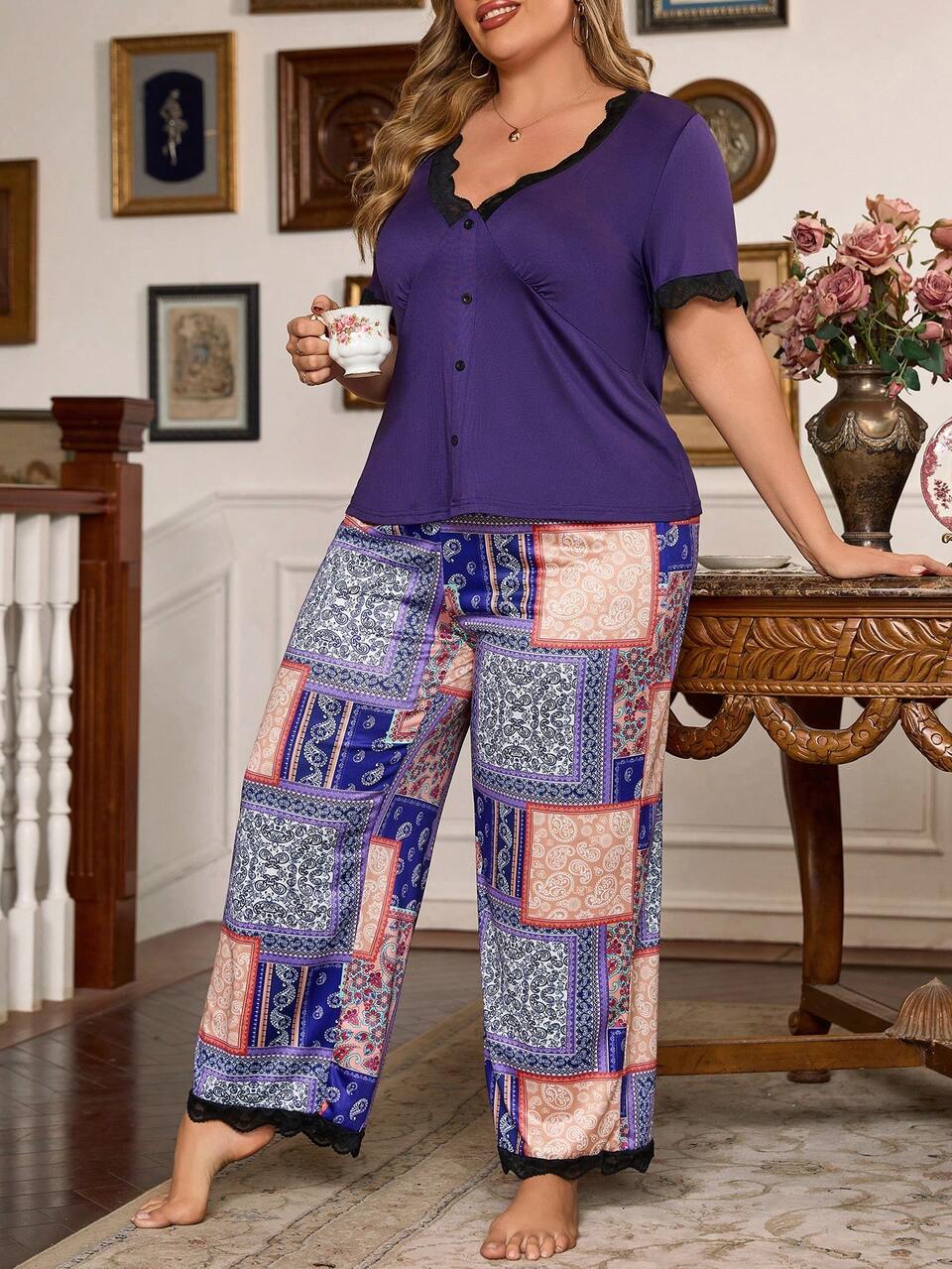 Plus Size Women's Lace Patchwork Short Sleeve Top And Printed Patchwork Pants Pajama Set