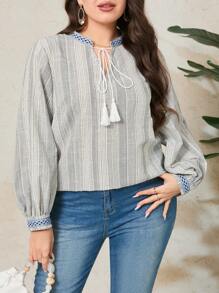 Mulvari 大尺碼條紋編織帶拼接領帶上衣 - 黑與白 - 查看 4