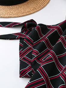 SHEIN Clasi 大尺碼女士幾何圖案結袖連身裙 - 黑色 - 查看 3