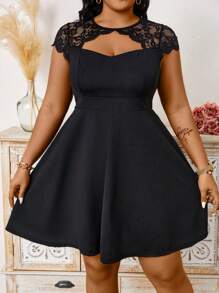 Celure Plus Size Hollow Out Lace Bodice Dress