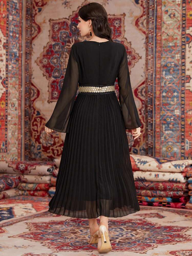 Long Sleeve Dress With Rhinestone Decoration, Split Front And Pleated Hem