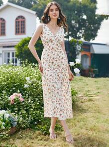 Aveloria Floral Printed V-Neck Bodycon Dress