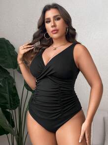 SHEIN CURVE+ Summer Beach Plus Size Solid Color Pleated Slim Fit One-Piece Swimsuit - Black - View 7