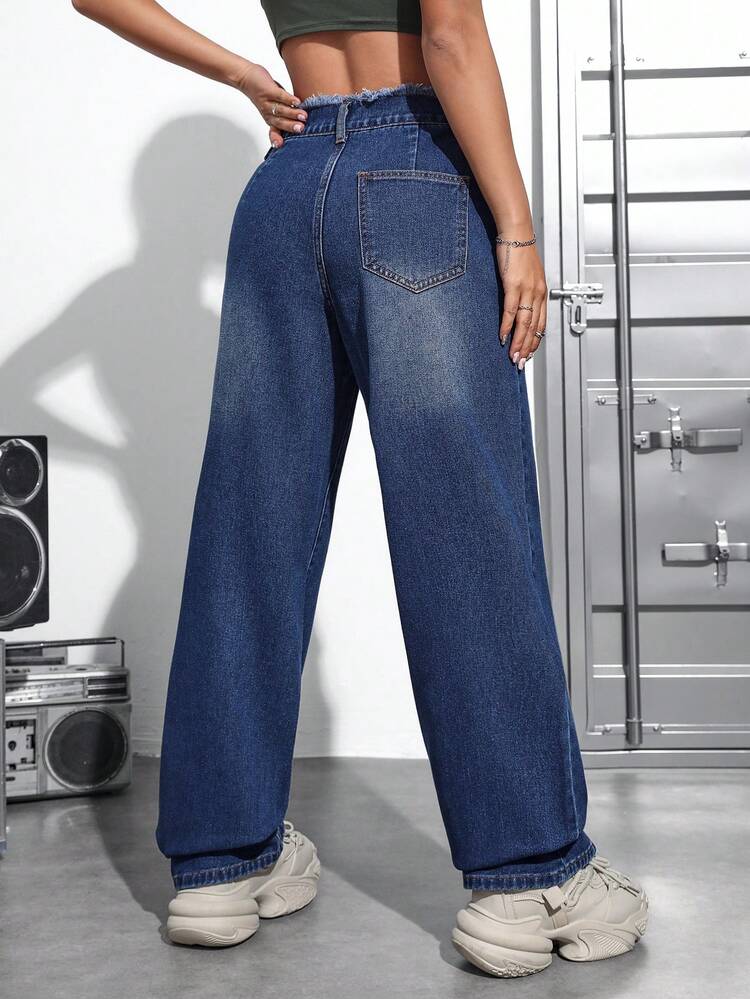 Women's Straight Leg High-Waist Jeans With Frayed Hem
