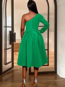 Vestido De Una Sola Manga Larga Con Corte En A - Verde - Ver 2