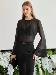 MOTF PREMIUM 輕質編織亮片細節上衣 - 黑色 - 查看 11