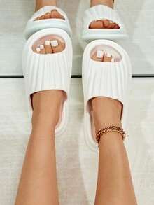 Mùa hè Phong cách mới Dép xăng đan Đối với phụ nữ EVA Nhẹ Cặp đôi Nam Nhà  Trong nhà Đáy mềm Khách mời Sàn nhà Dép đi trong nhà - trắng - Xem 5