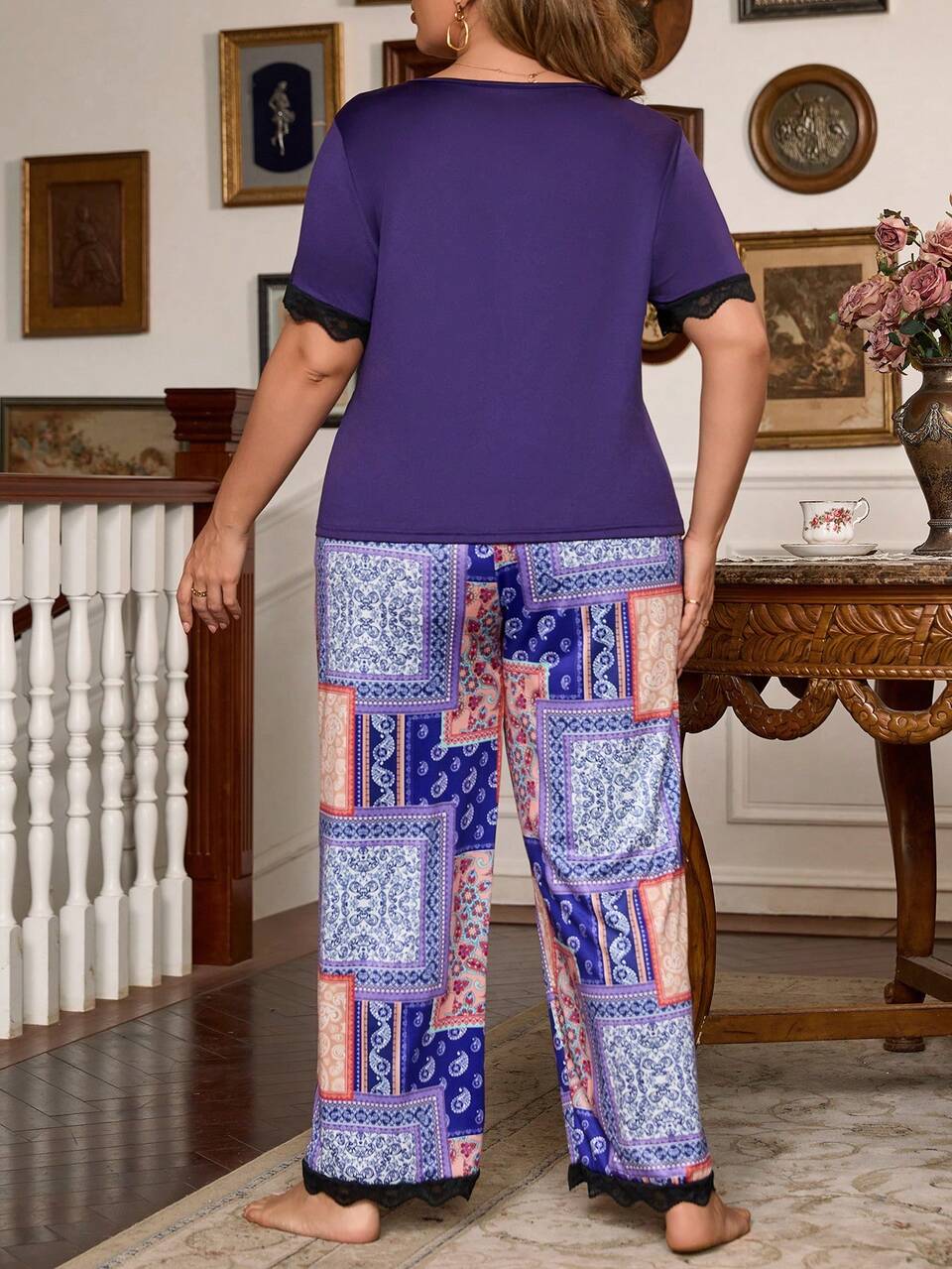 Plus Size Women's Lace Patchwork Short Sleeve Top And Printed Patchwork Pants Pajama Set