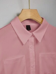 SHEIN Privé Camisa Sólida De Color Con Botones Y Bolsillo Con Parche - Rosa - Ver 3