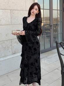 DAZY 植绒提花V领荷叶边下摆喇叭袖侧开衩连衣裙，生日舞会礼服，秋季长袖连衣裙，优雅女士连衣裙 - 黑色 - 查看 8