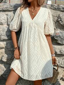 SHEIN LUNE 燈籠袖紋理v領連衣裙 - 杏色 - 查看 6