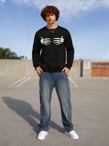 Manfinity Roghcode Men's Skull Printed Sweatshirt With Front Pocket - Black - View 5